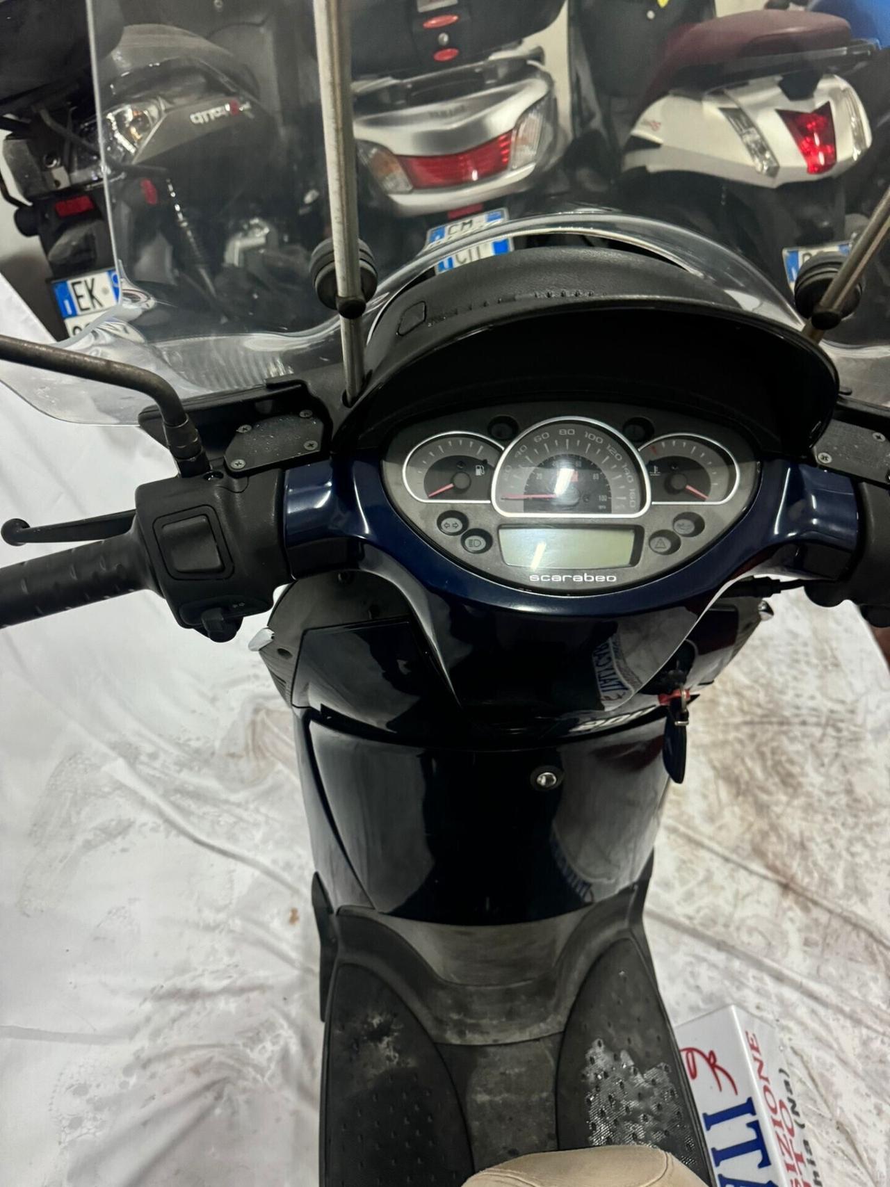 Scarabeo 200