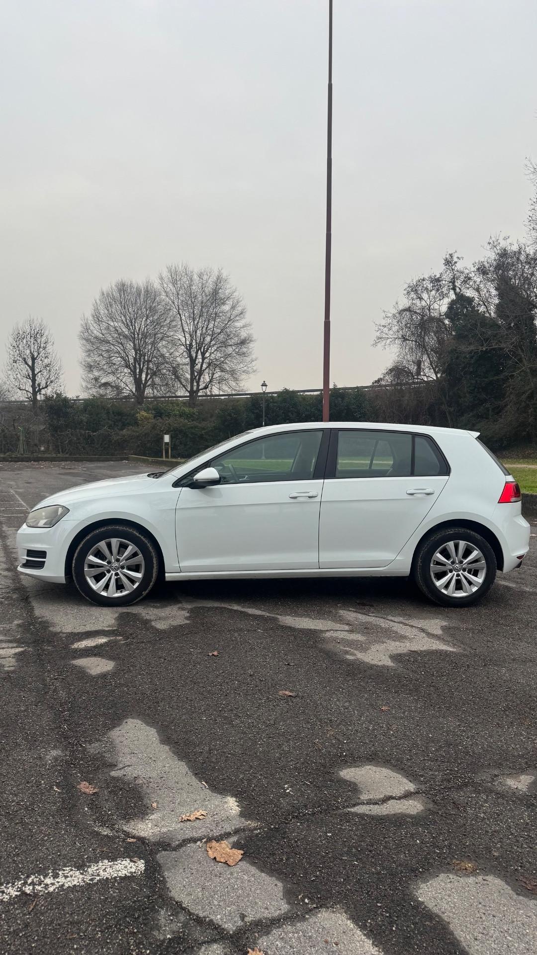 Volkswagen Golf 1.2 TSI