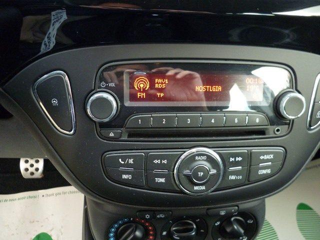 OPEL Corsa 1.2 5 porte b-Color