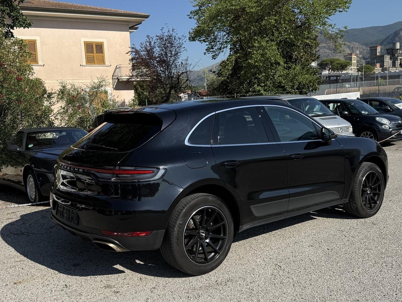 PORSCHE MACAN 2.0 BENZINA FULL OPTIONAL