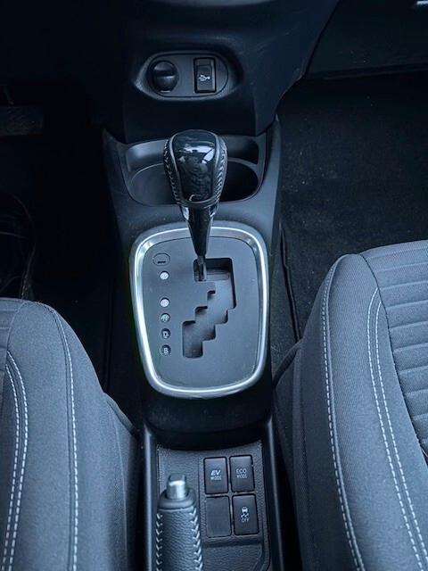Toyota Yaris 1.5 Hybrid 5 porte Active