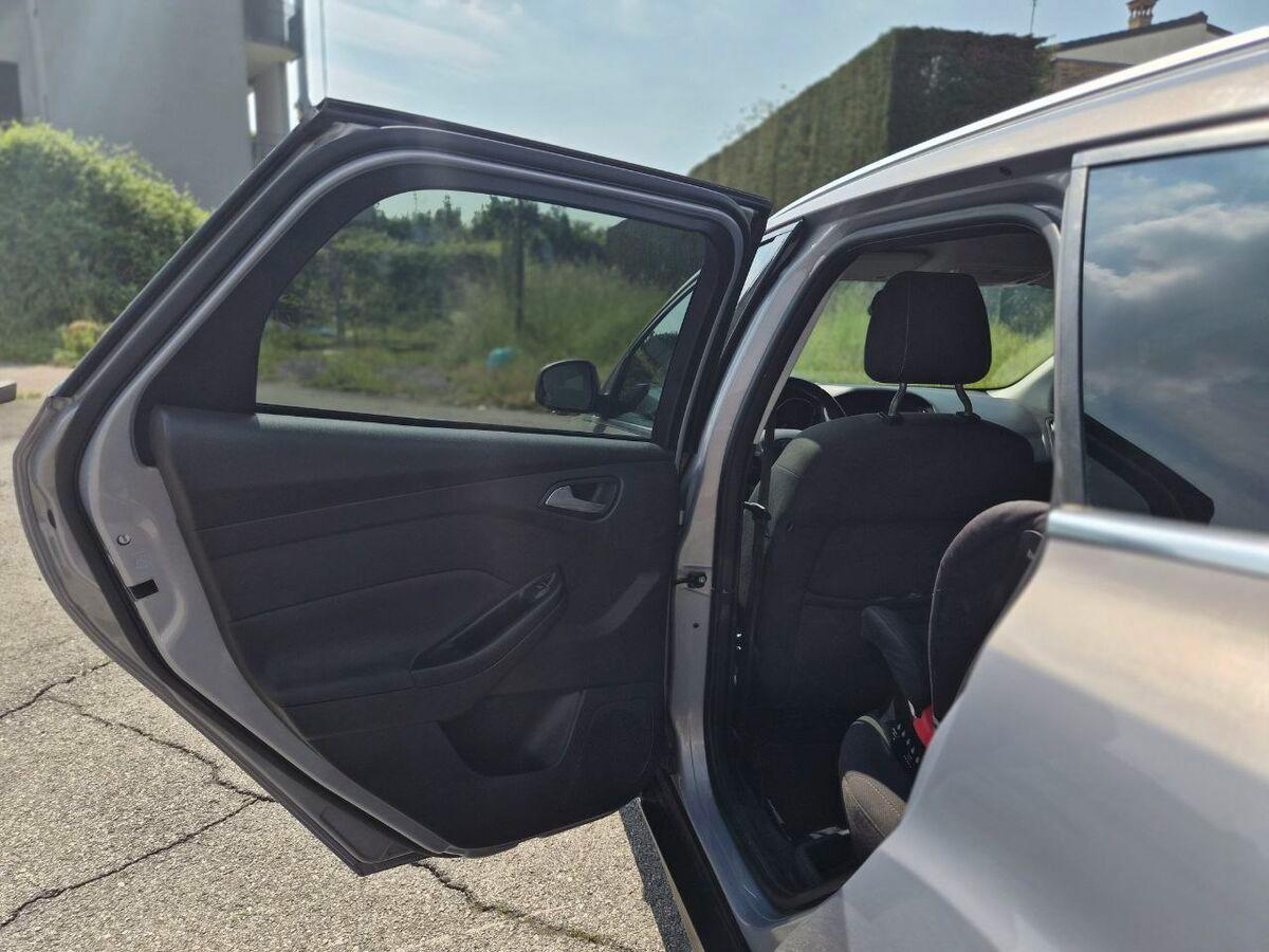 Ford Focus 1.6 tdci Titanium 115cv