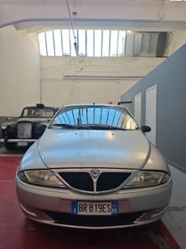 Lancia Y 1.2i 16V cat Elefantino Blu