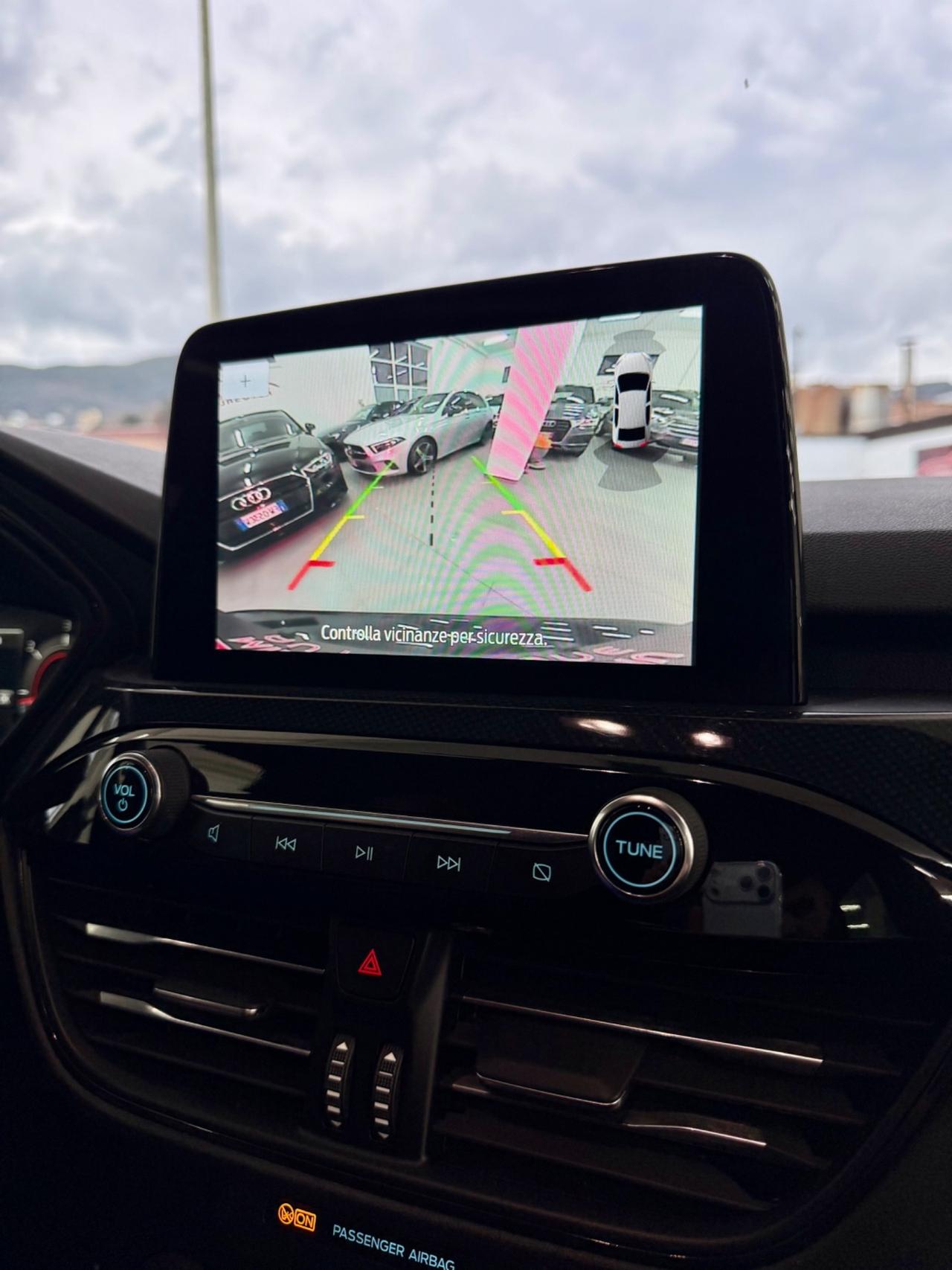 Ford Kuga 1.5 EcoBlue 120 CV ST-Line FINANZIABILE