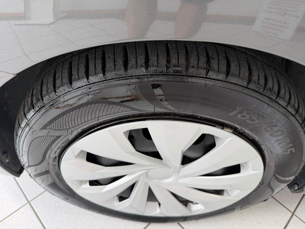 VW Polo 1.6 TDI X NEOPATENTATI 2011