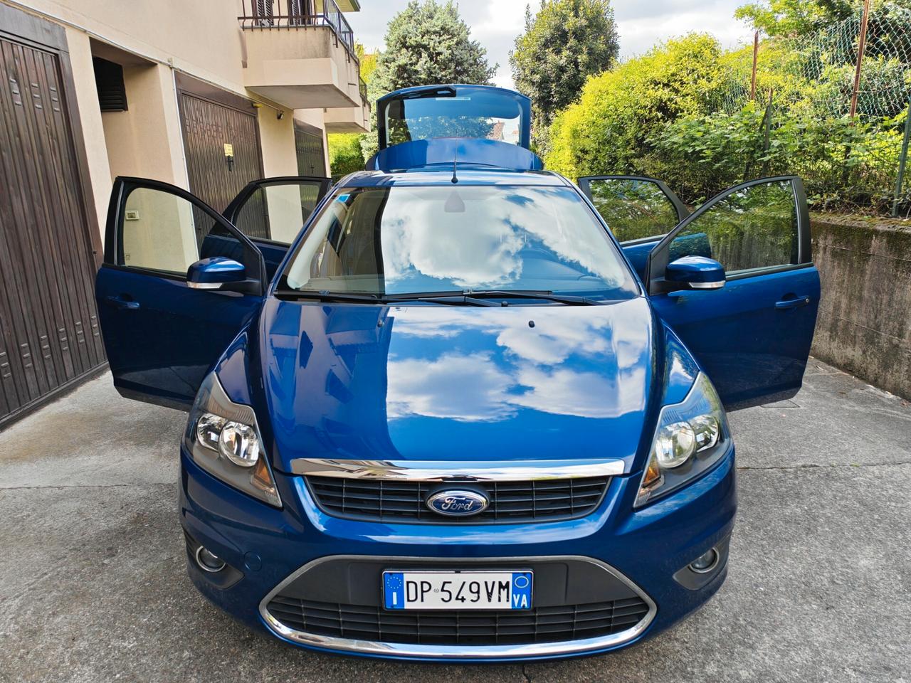 Ford Focus 1.6 BENZINA 115cv TITANIUM / 60.000km