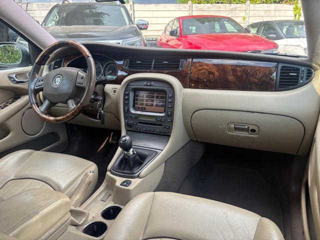JAGUAR X-Type 2.2D cat Wagon Executive