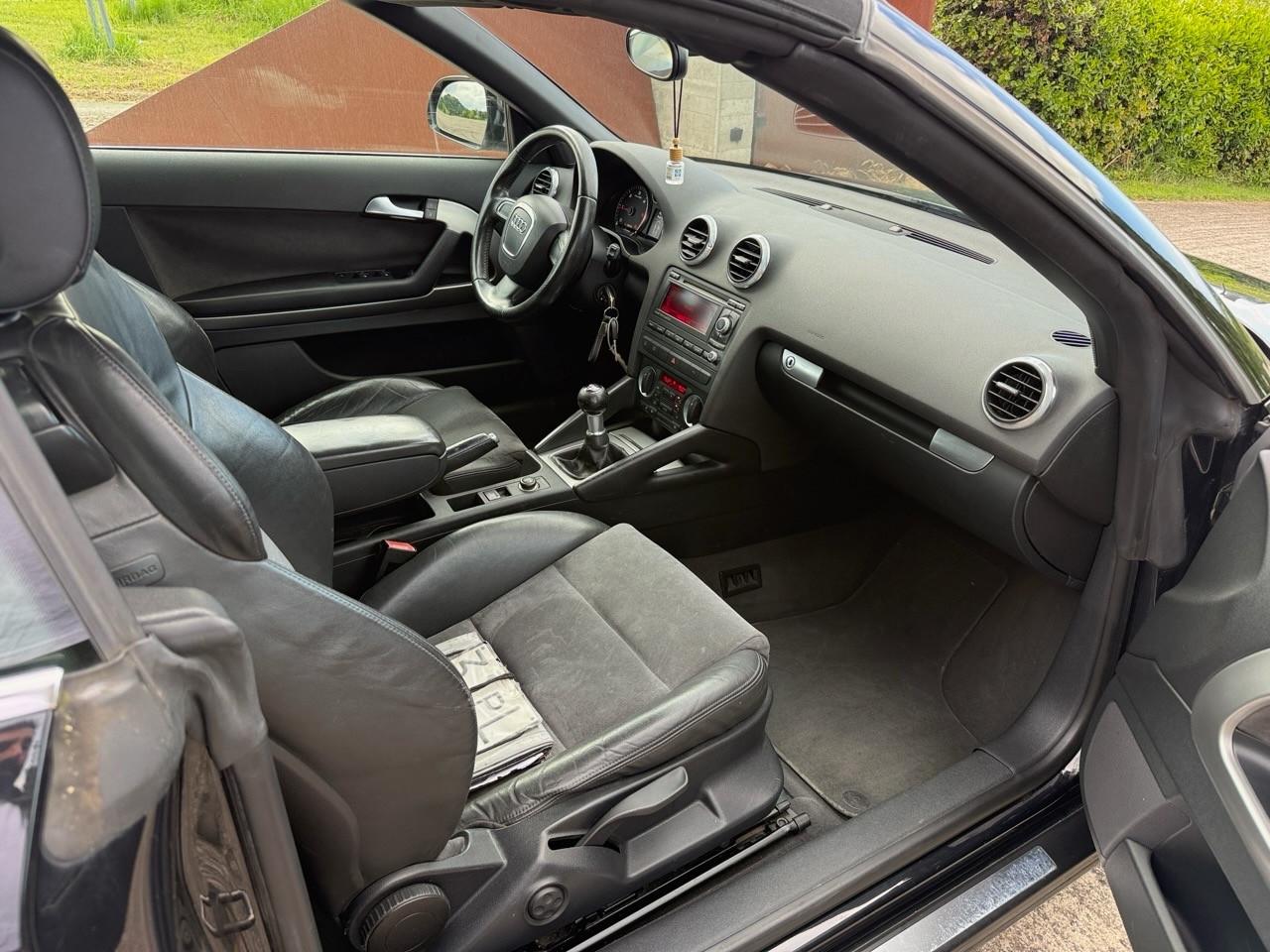 Audi A3 2.0 TDI Attraction Cabrio Si Permute