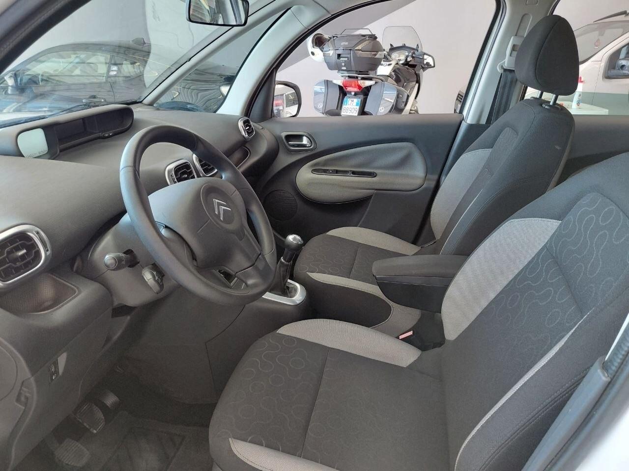 Citroen C3 Picasso 1.4 VTi 95 Exclusive Theatre KM:104.600