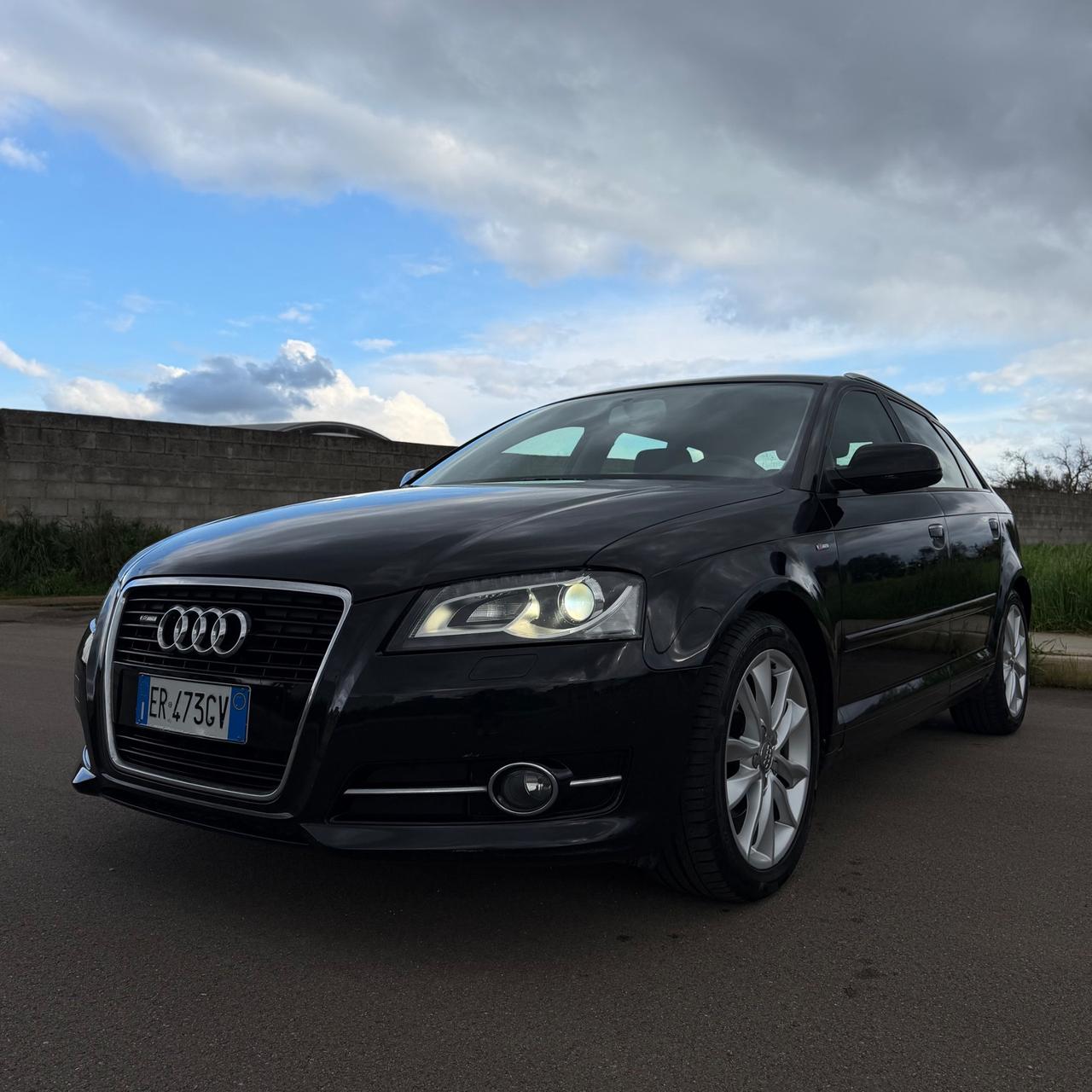 Audi A3 SPB 1.6 TDI 105 CV CR Attraction