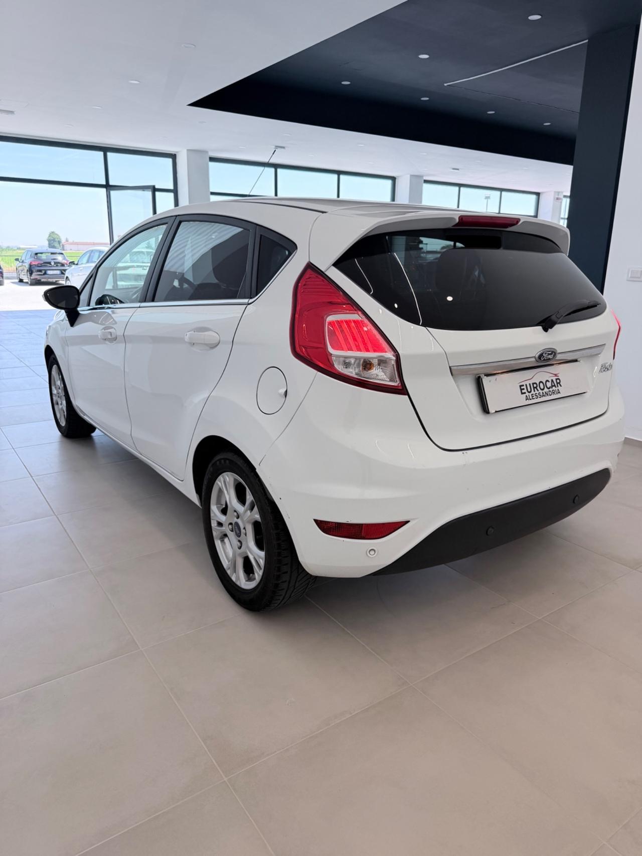 Ford Fiesta 1.5 TDCi 75CV 5 porte Business