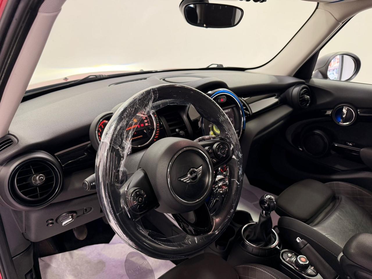 Mini 1.5 One D Business XL-GARANTITA-LED-2016