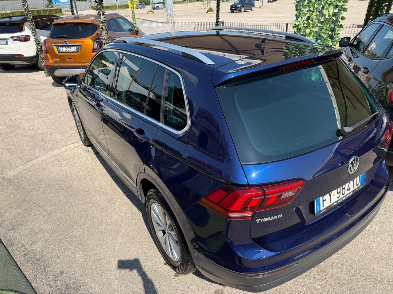 Volkswagen Tiguan 1.6 BlueMotion 10/2019 Technology