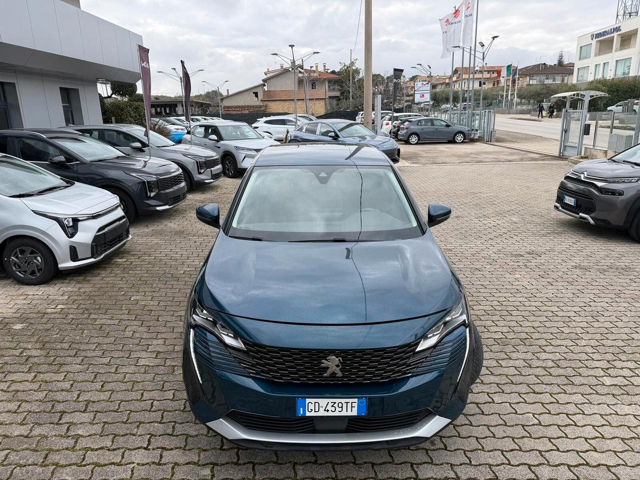 Peugeot 3008 BlueHDi 130 S&S EAT8 Allure