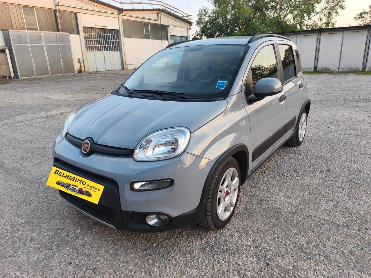 Fiat Panda 2022---1.0 Benzina Ibrida Neopatentati