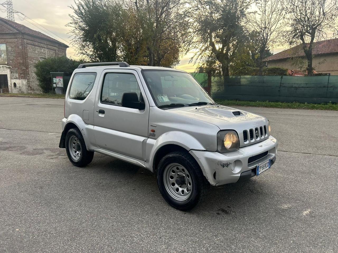 Suzuki Jimny 1.5 DDiS cat 4WD JLX Più