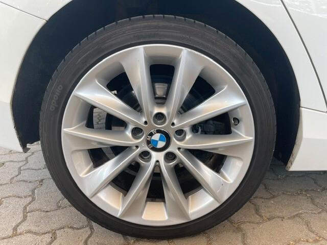 BMW 116i 5p. SPORT SOLO 95000 KM