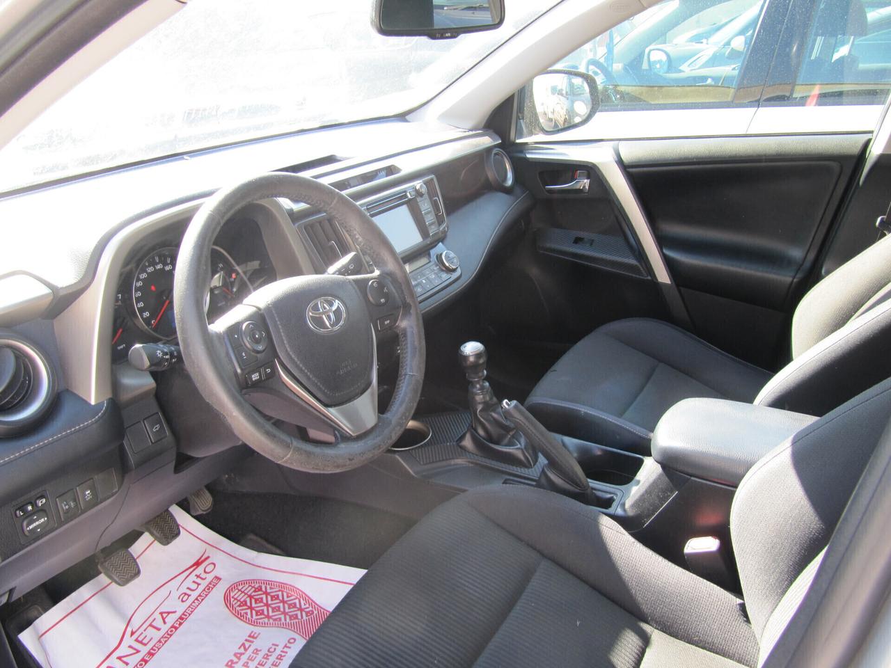 Toyota RAV 4 RAV4 2.0 D-4D 2WD