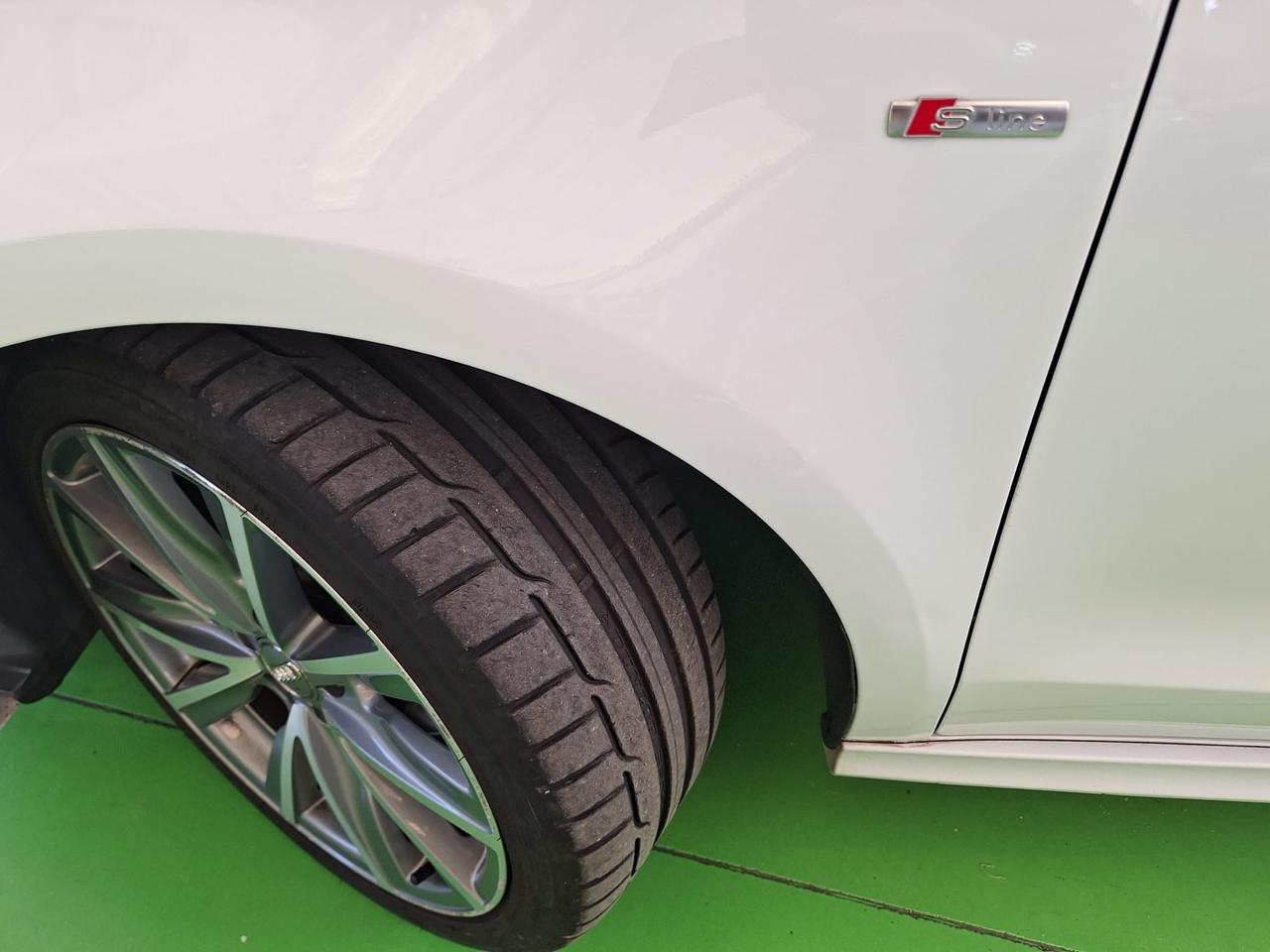Audi A1 1.6 TDI S line edition