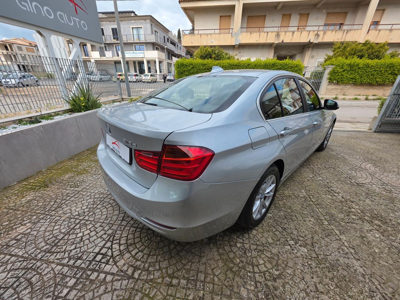 Bmw 318 318d Modern