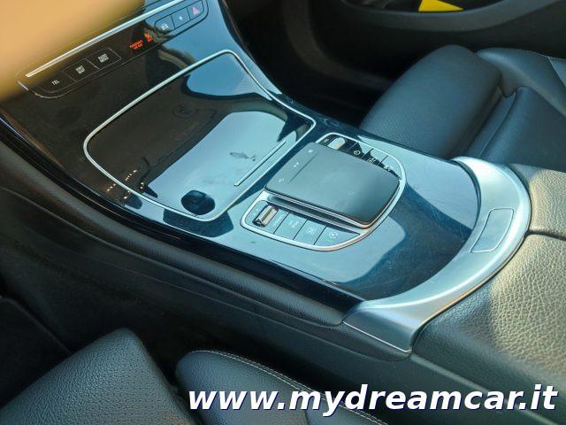 MERCEDES-BENZ GLC 300 d 4Matic Sport