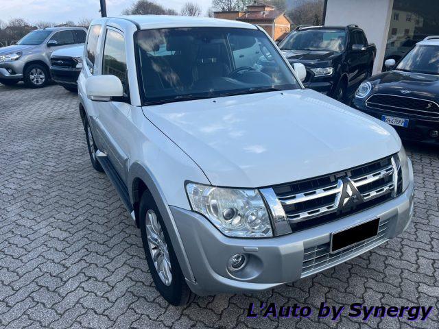 MITSUBISHI Pajero 3.2 DI-D 16V aut. 3p. Instyle DPF