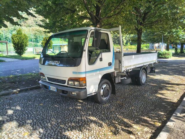 ISUZU NPR 55 2.8 95CV RIBALTABILE TRILATERALE