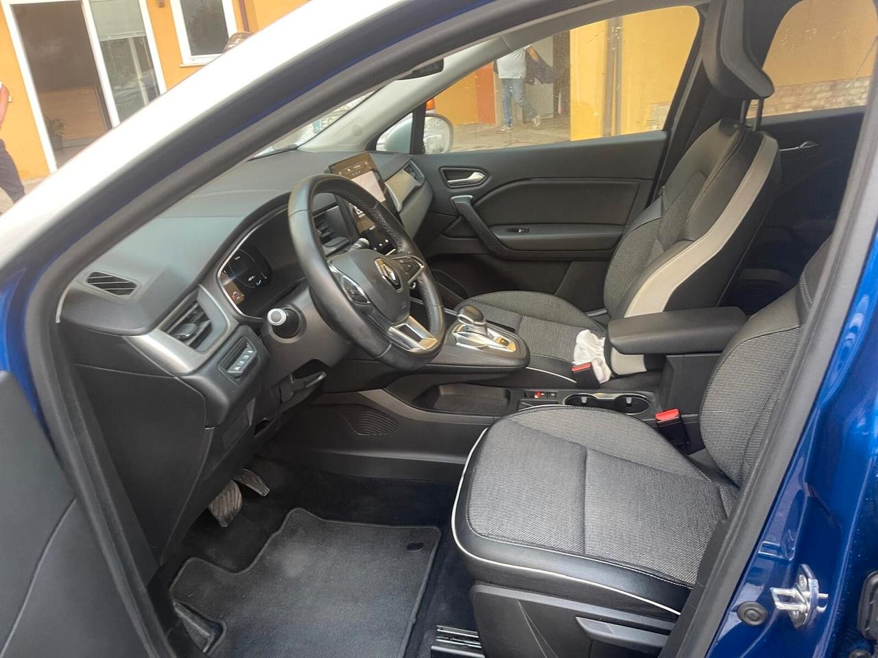 Renault Captur Intens Plug in 150cv