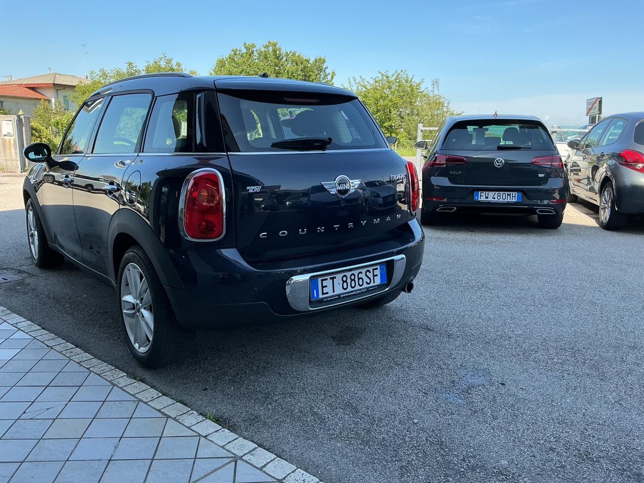 Mini Cooper Countryman 2.0 Diesel Automatica Neopatentati