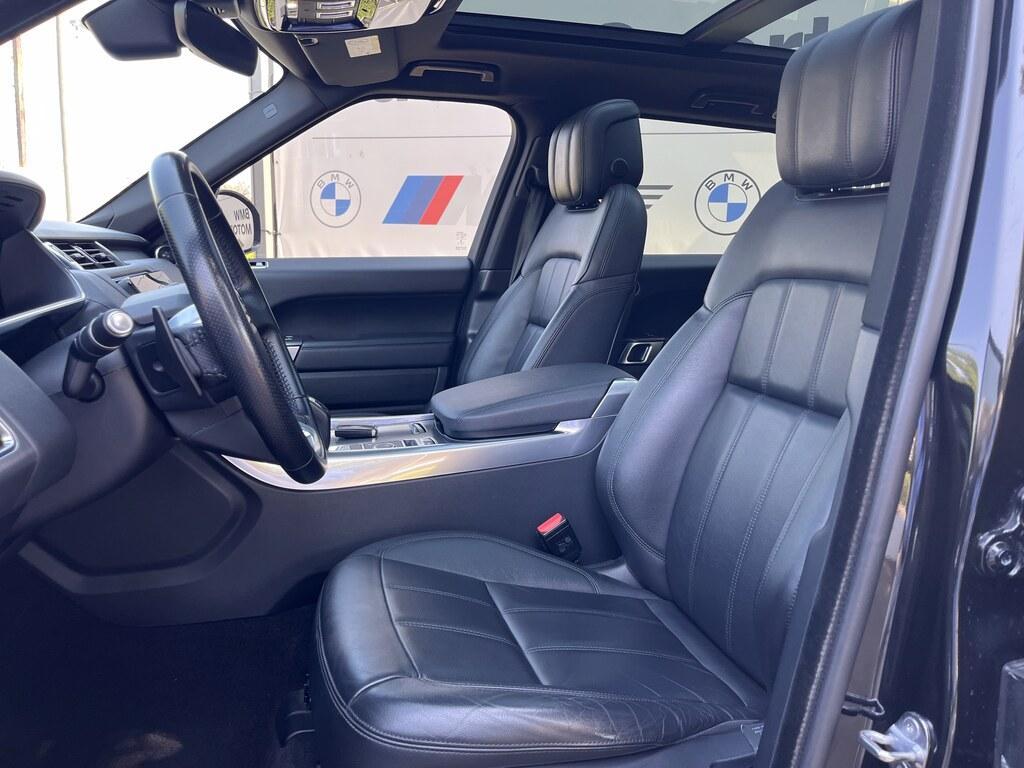 Land Rover Range Rover Sport 3.0 D i6 MHEV SE AWD Auto