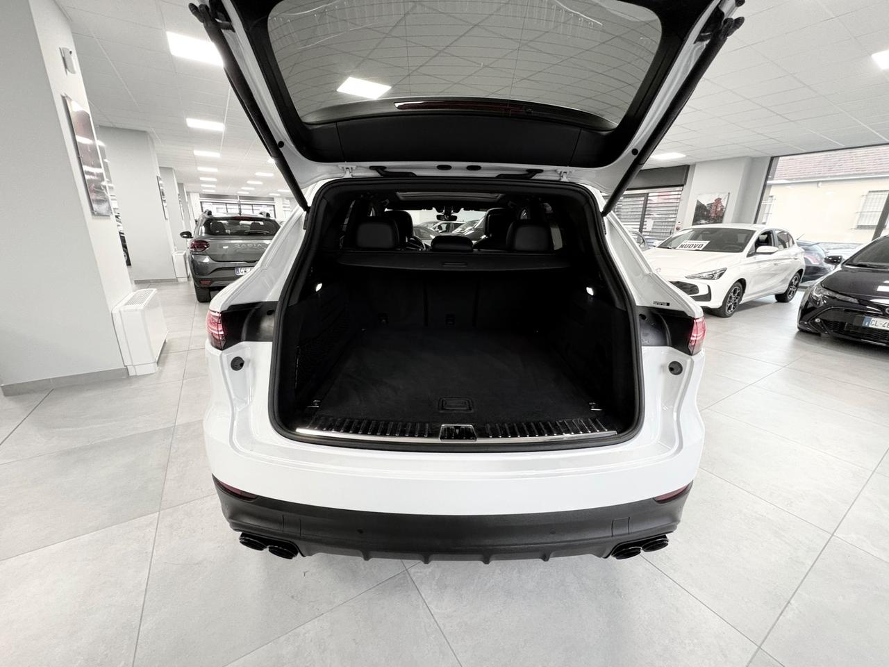 Porsche Cayenne 3.0 Hybrid 340cv 2020 km 91000