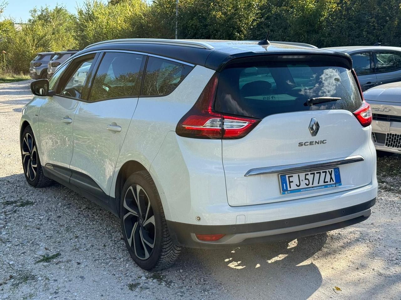 7 posti dCi 130 CV Energy Initiale Paris