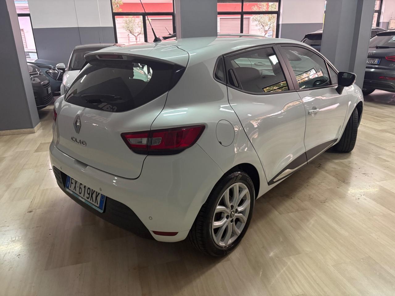 Renault Clio TCe 12V 90 CV GPL 5 porte Business