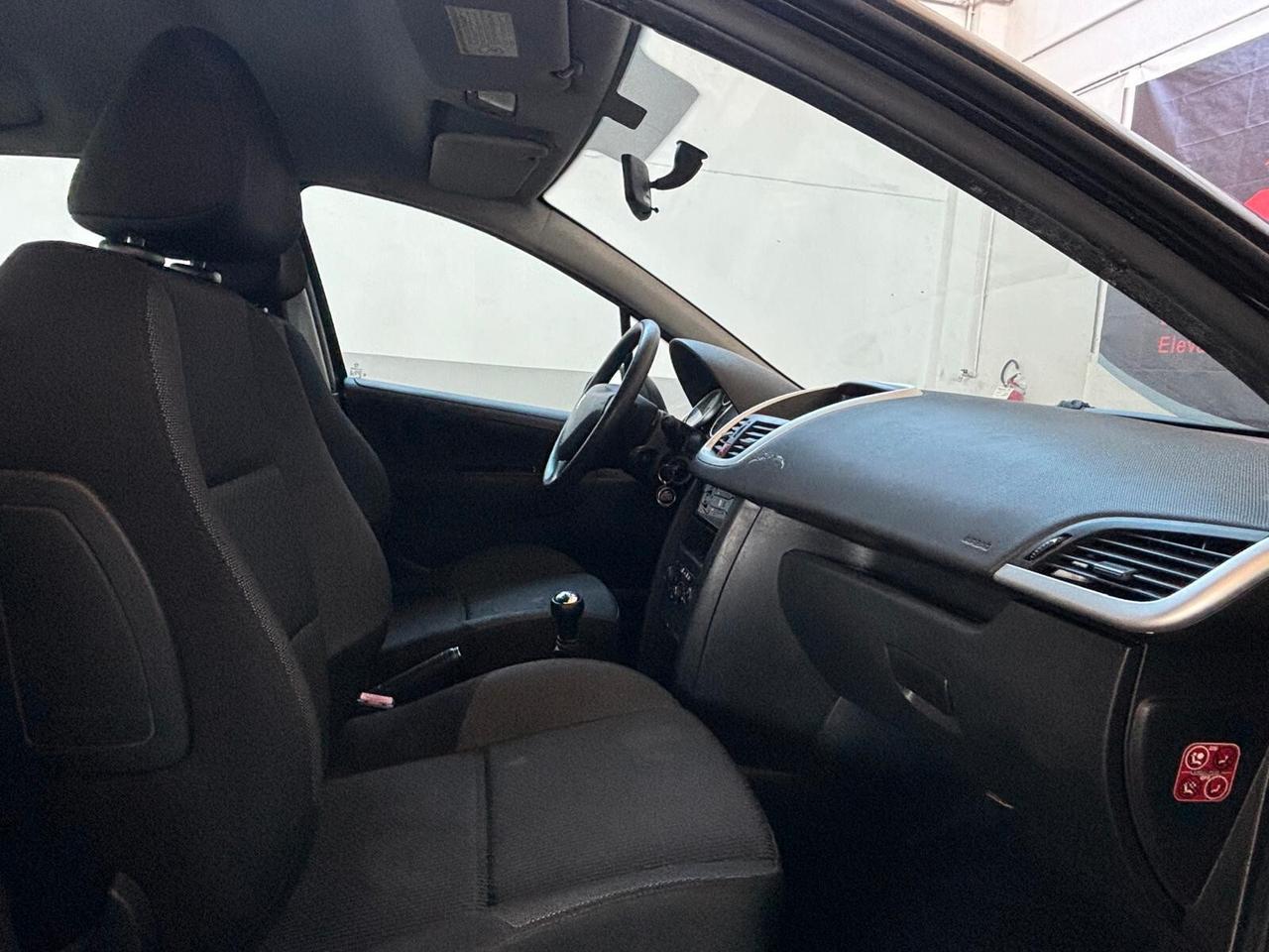 Peugeot 207 1.4 HDi 70CV FAP 5p. XS