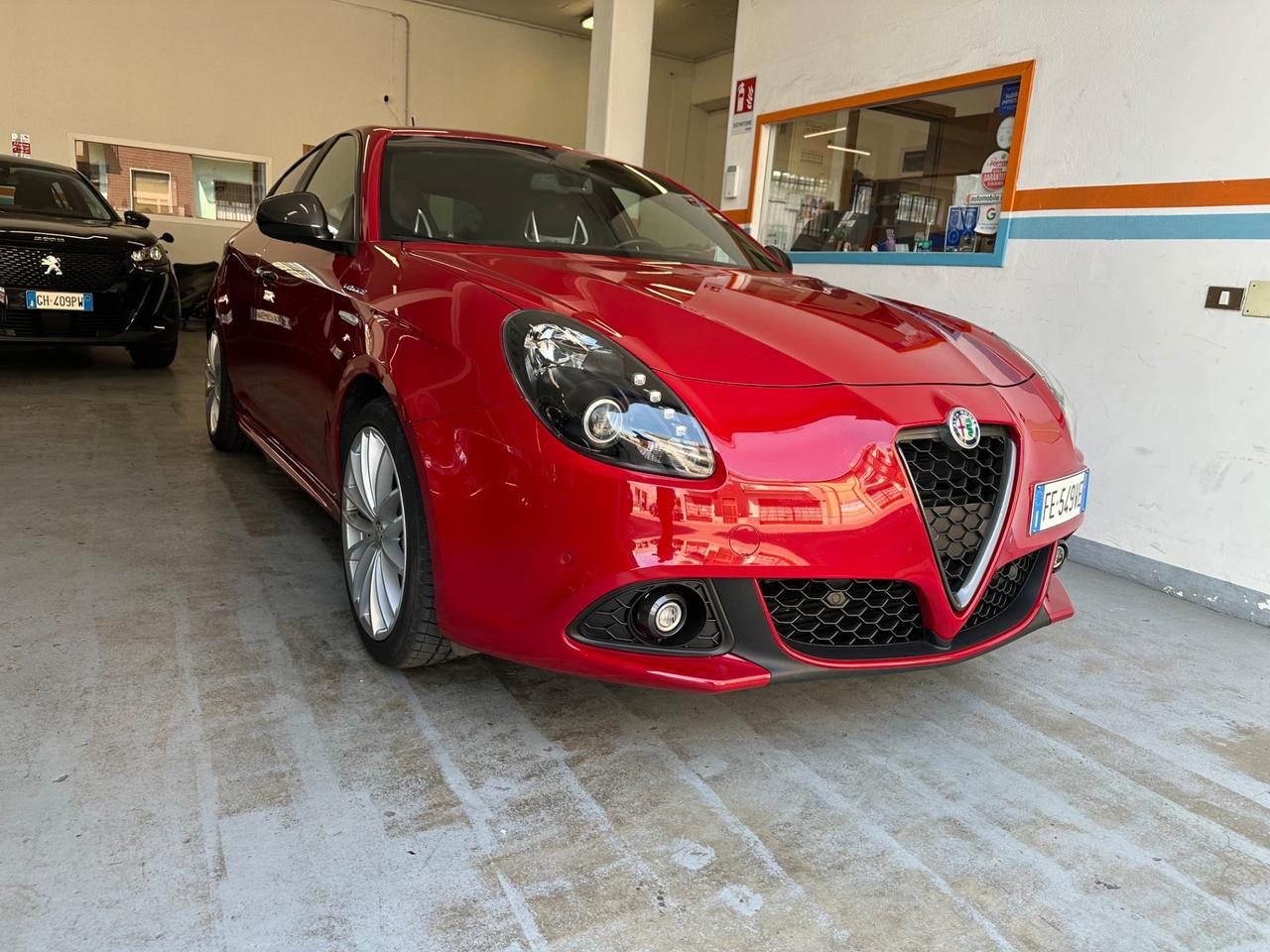 Alfa Romeo Giulietta 1750 Turbo TCT Veloce-Pelle-Navy-Secondo treno di cerchi-ORIGINALE