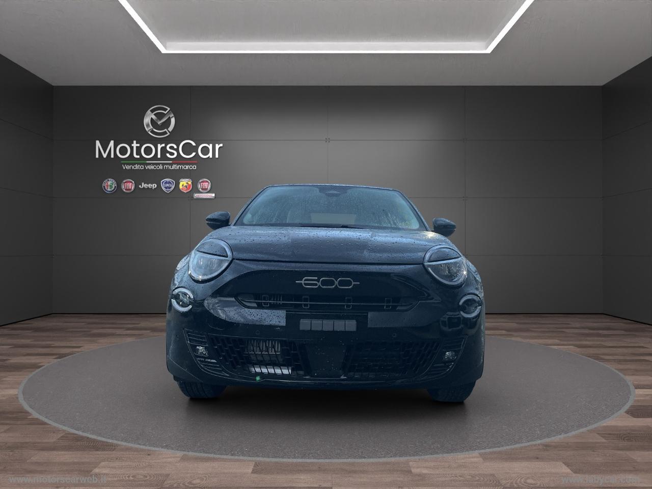 FIAT 600 Hybrid 110 CV DCT MHEV Icon