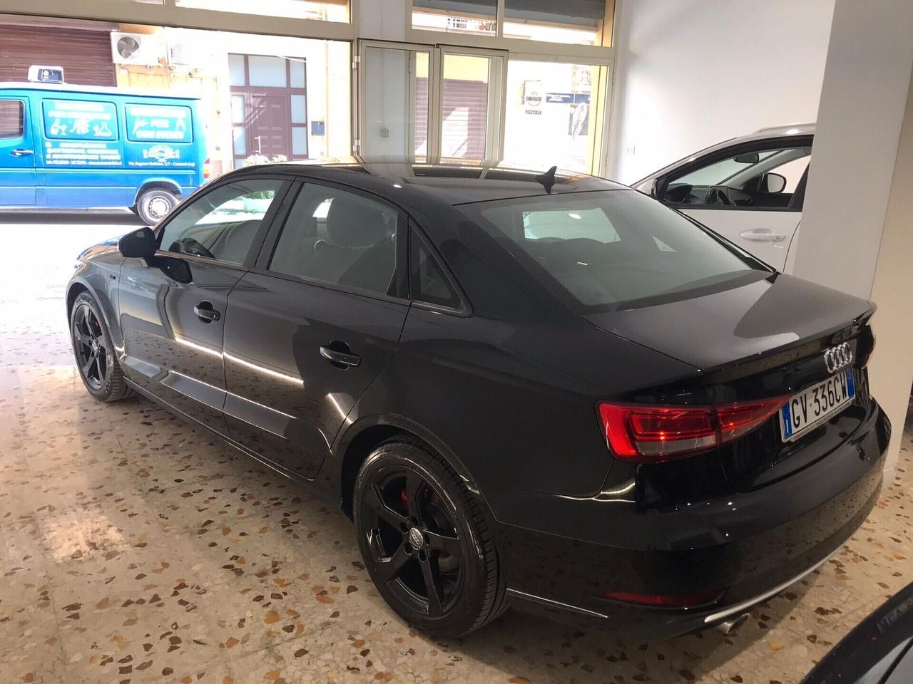 Audi A3 1.6 TDI SEDAN S-LINE 7/2019 IVA ESPOSTA