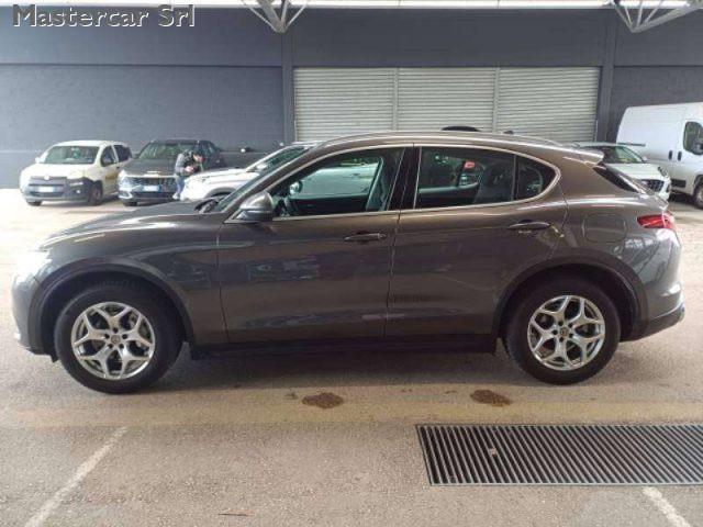 ALFA ROMEO Stelvio Stelvio 2.2 td Business Q4 4x4 190cv autom. - ta