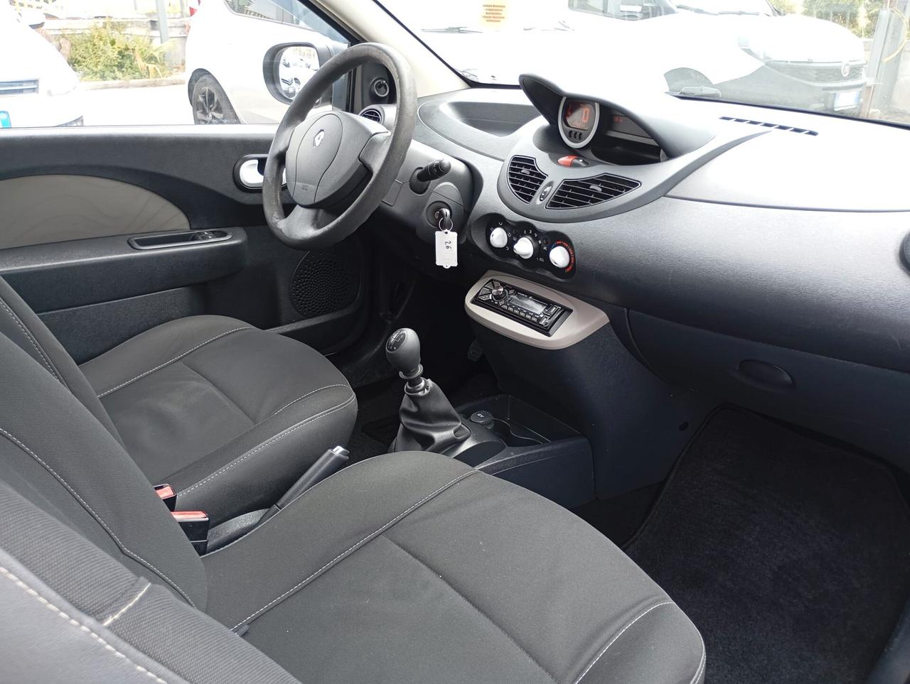 Renault Twingo 1.2 16V LEV