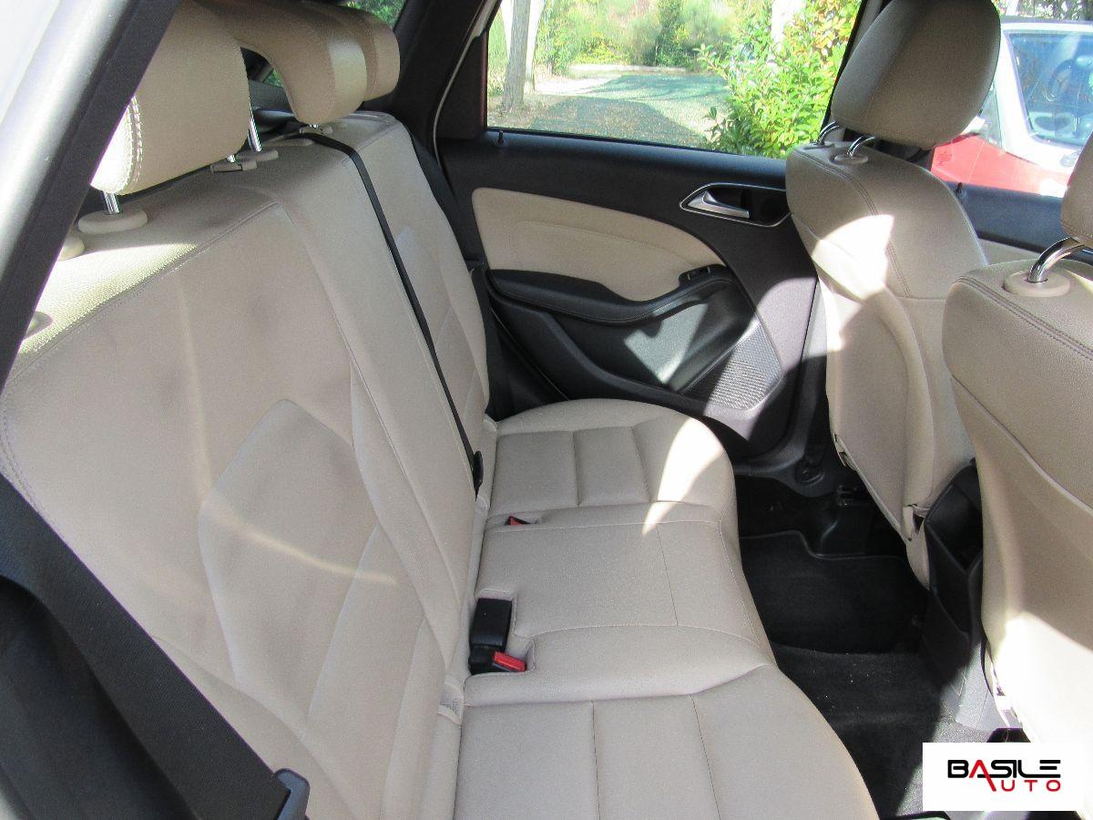 MERCEDES - Classe B - 180 CDI Premium