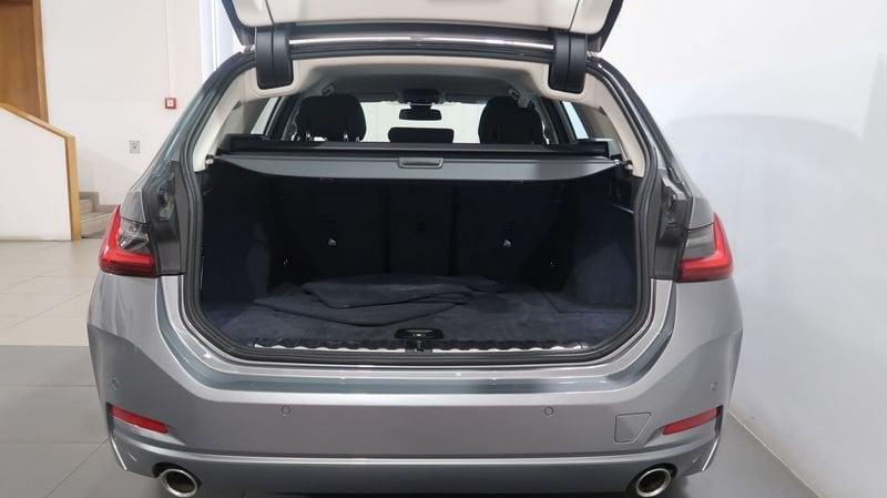 BMW Serie 3 318d 48V Touring