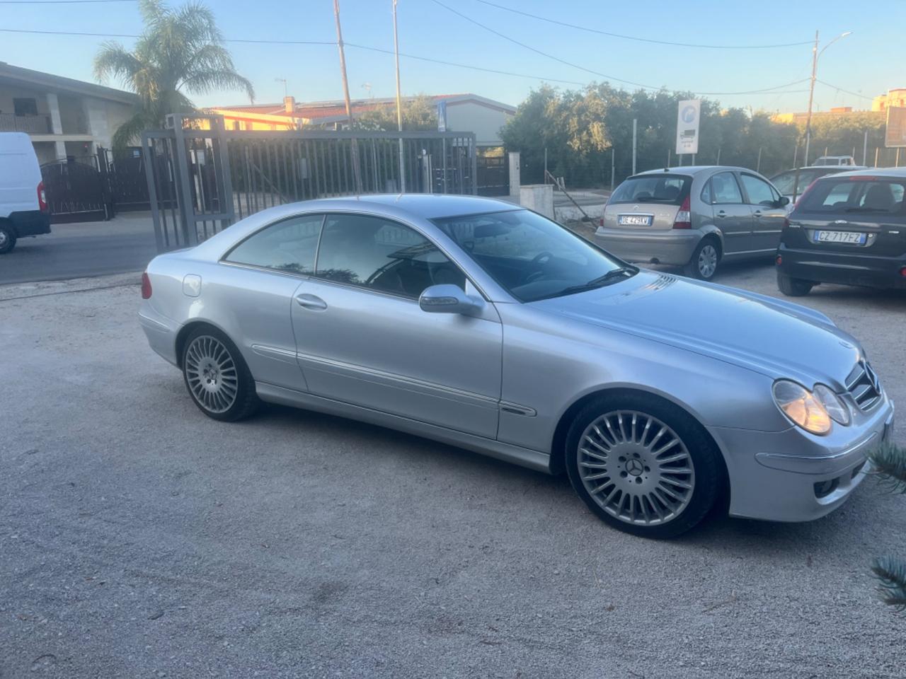 Mercedes-benz CLK 220 CDI cat Avantgarde