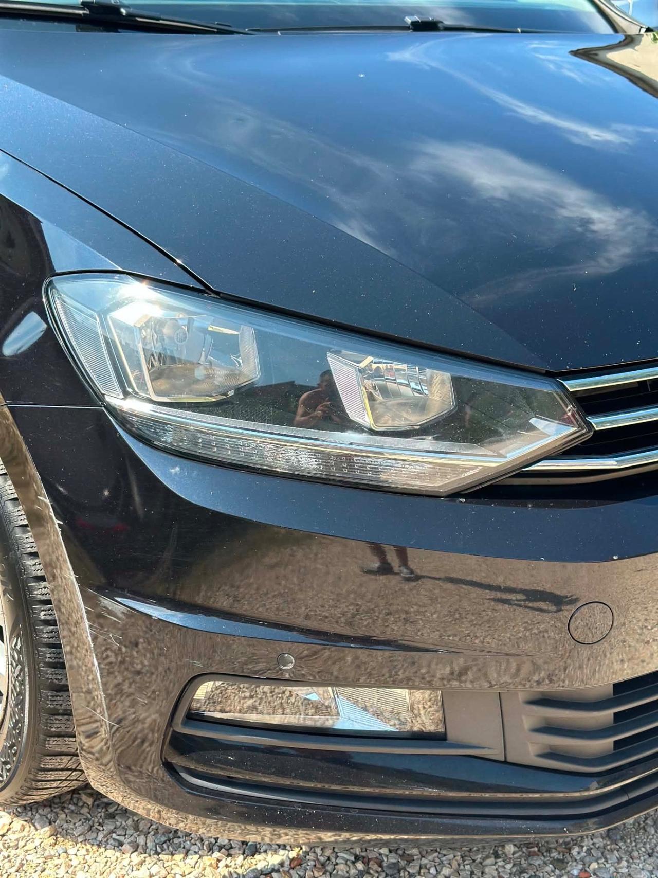 Volkswagen TOURAN 1.6 TDI 150 CV DSG 7 POSTI