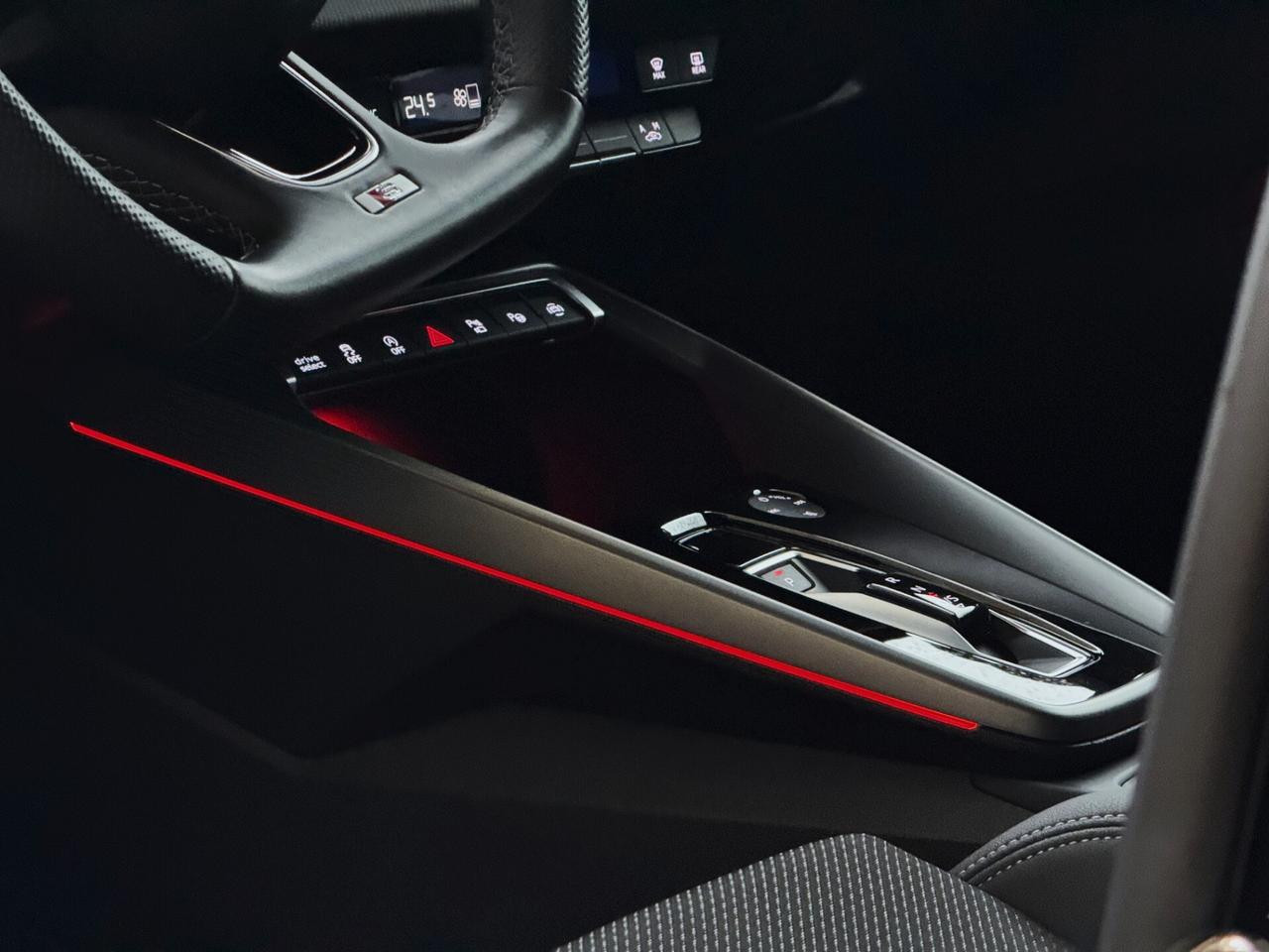 Audi A3 Allstreet 35 TDI Identity Contrast 150CV S-tronic