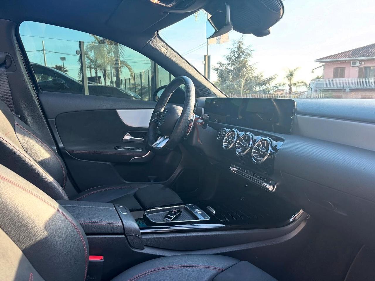 Mercedes-benz A 35 AMG 4Matic+ Line Premium-2023