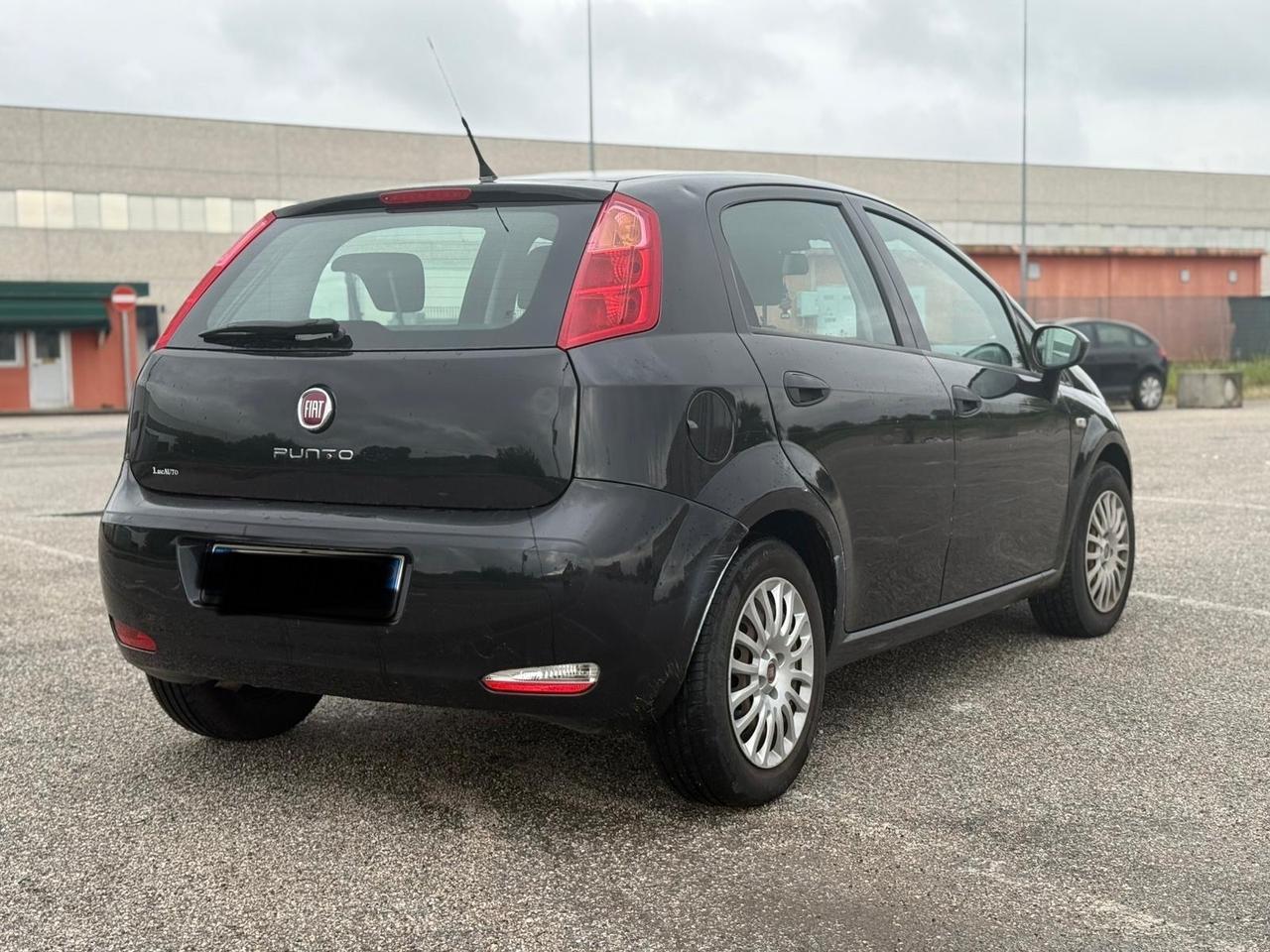 Fiat Punto 1.3 MJT II 75 CV 5 porte Street