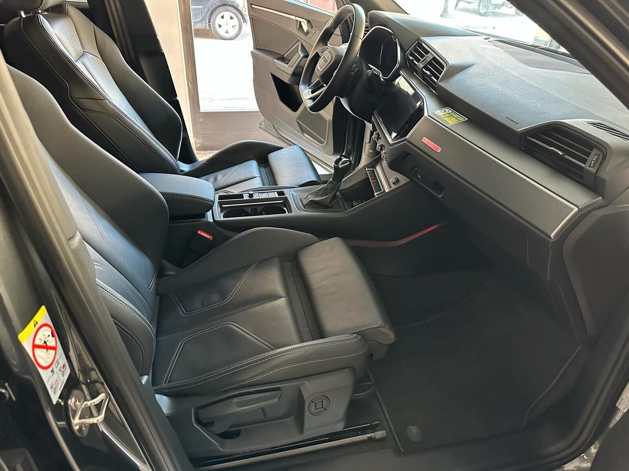 Audi Q3 Sportback Blackline edition 35 TDI S-tronic