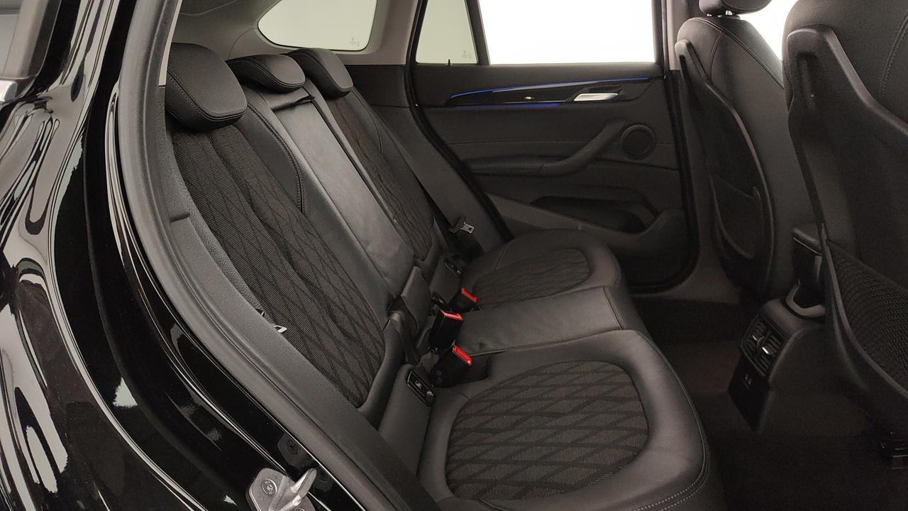 BMW X1 F48 2019 - X1 xdrive18d xLine auto