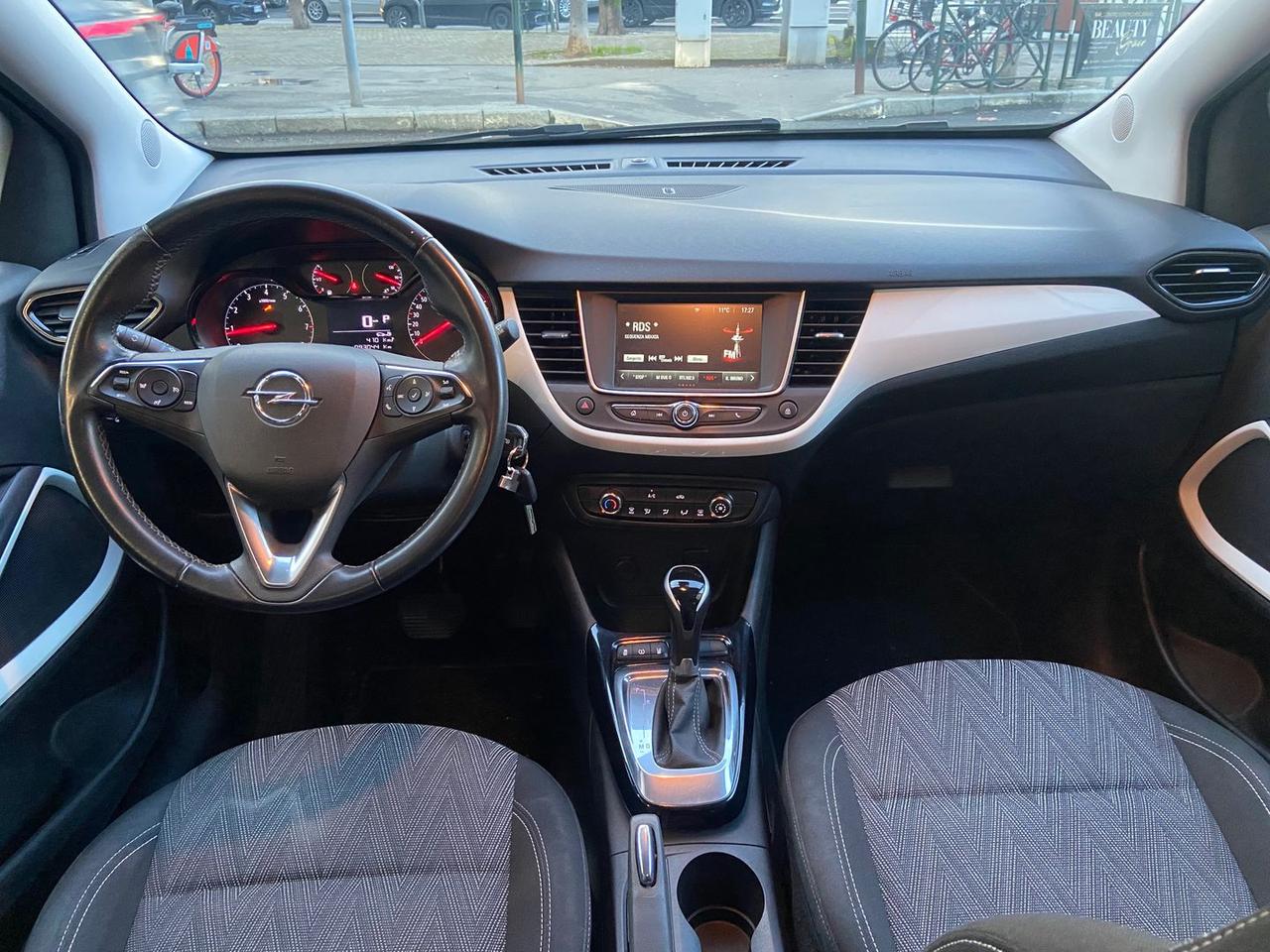 Opel Crossland X Innovation 1.2 #9187