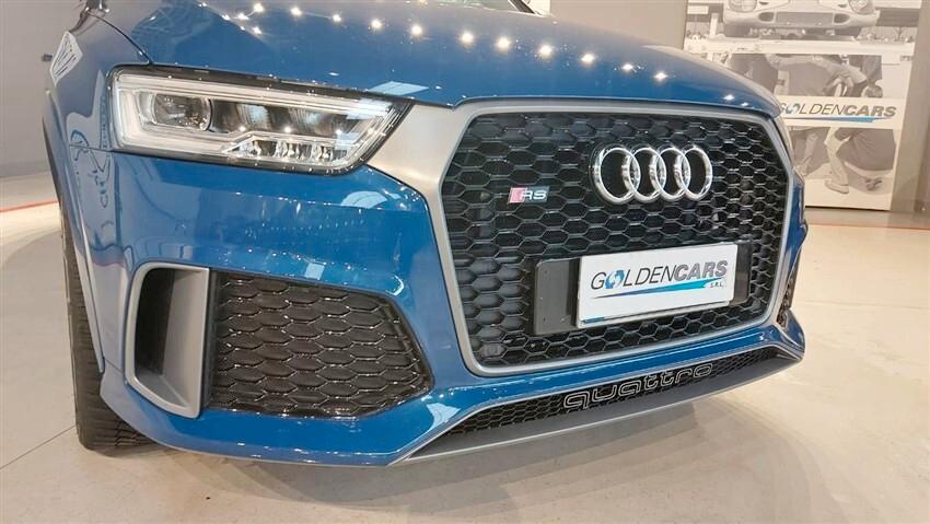 Audi Q3 RS 2.5 TFSI quattro S tronic performance